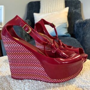 Melissa Peace II Platform Wedges size 10! Still smell sweet! Worn once